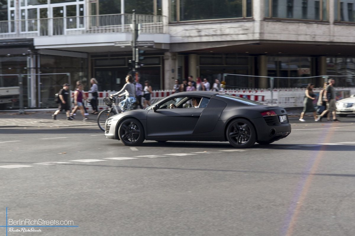 Audi R8 4.2 (2013) spotted in Berlin — BerlinRichStreets